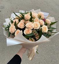 Букет Кремовые розы Латте в Новолеушковской