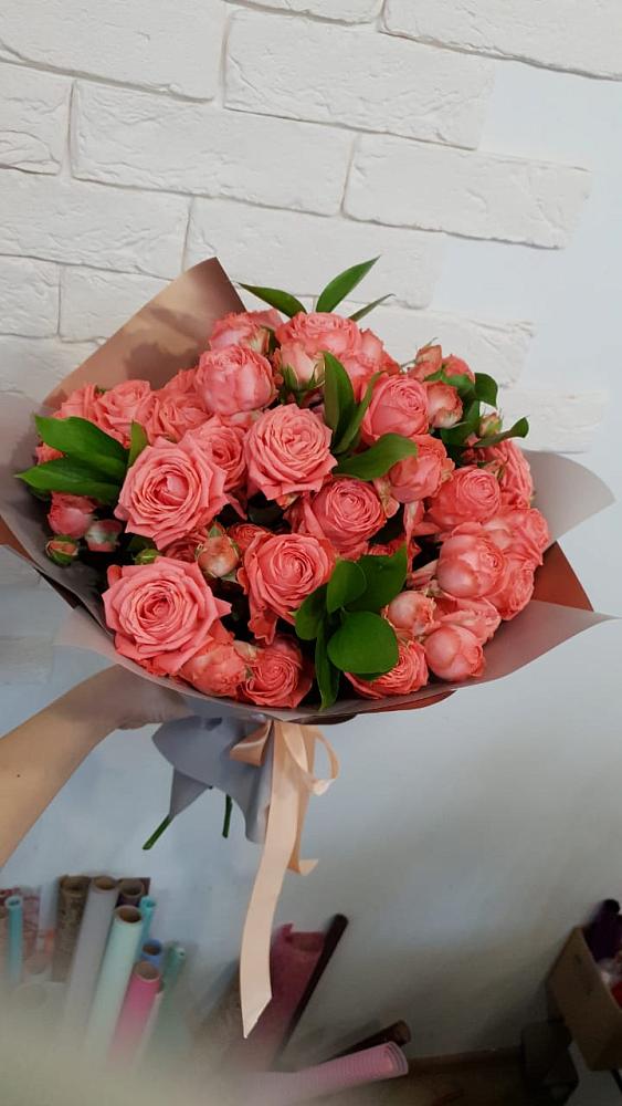 Букет цветов из: Розы в Новолеушковской