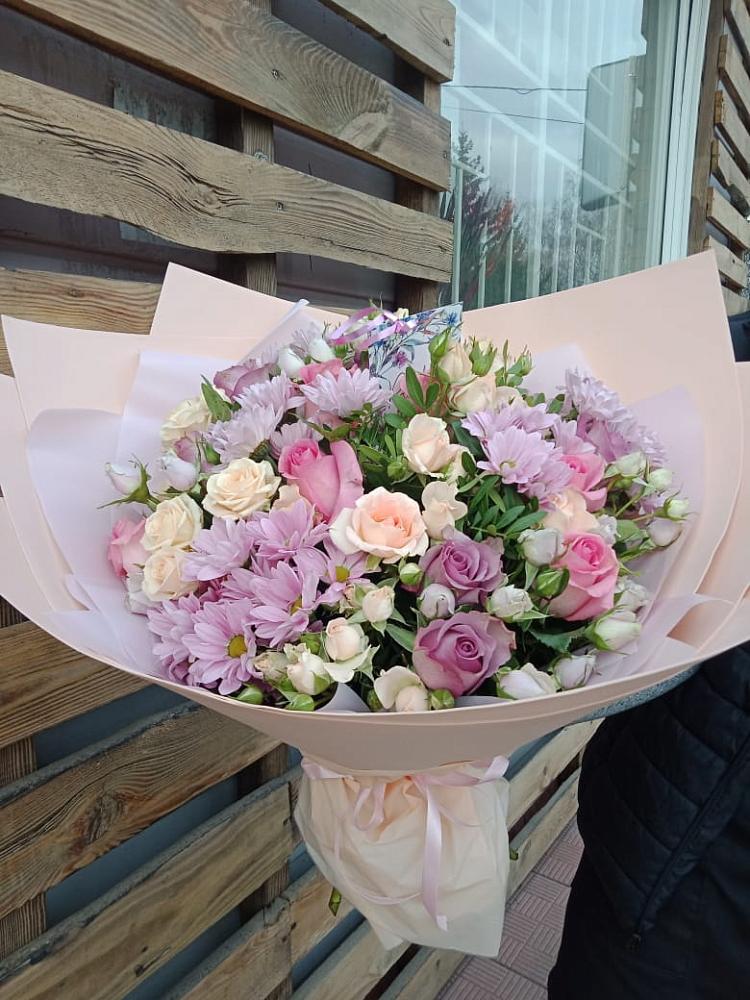 Букет цветов из: Розы и Хризантемы в Новолеушковской