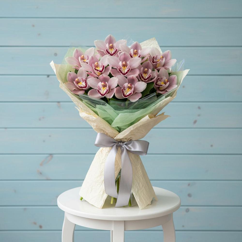 Букет цветов из: Орхидеи и Розы в Новолеушковской