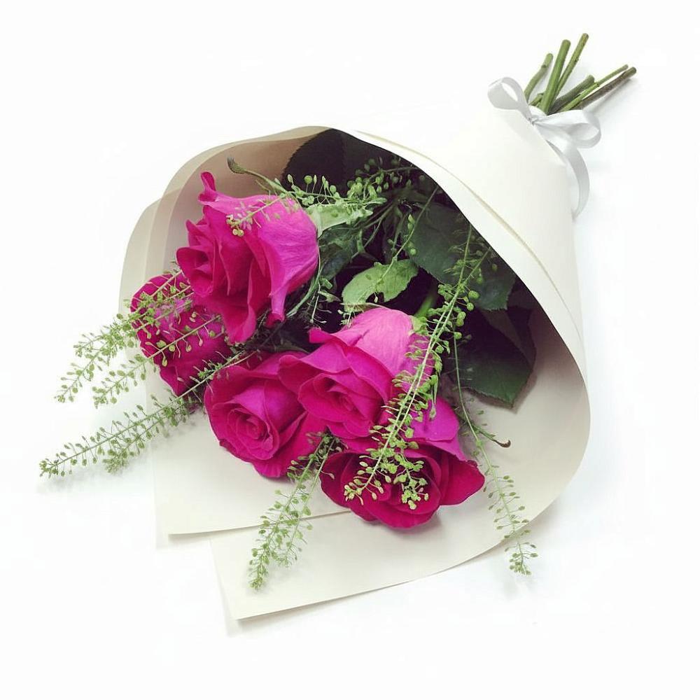 Букет цветов из: Розы в Новолеушковской