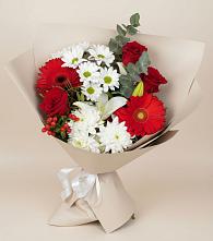 Букет цветов из:  Розы, Хризантемы, Герберы и Лилии в Новолеушковской