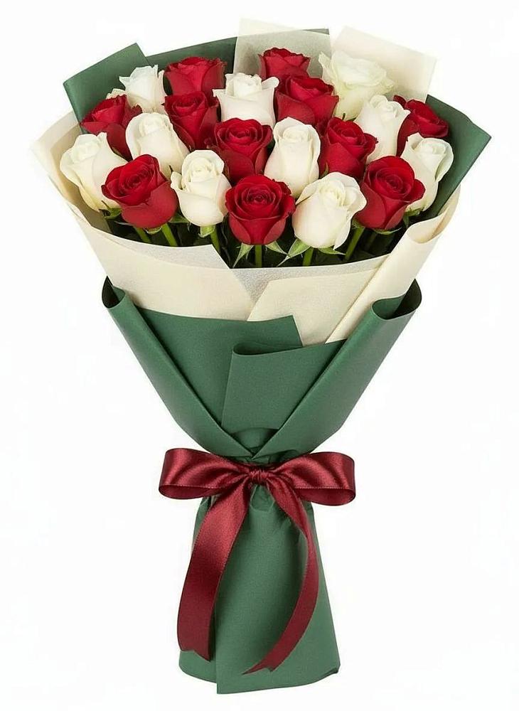 Букет Микс из красных и белых роз в Новолеушковской