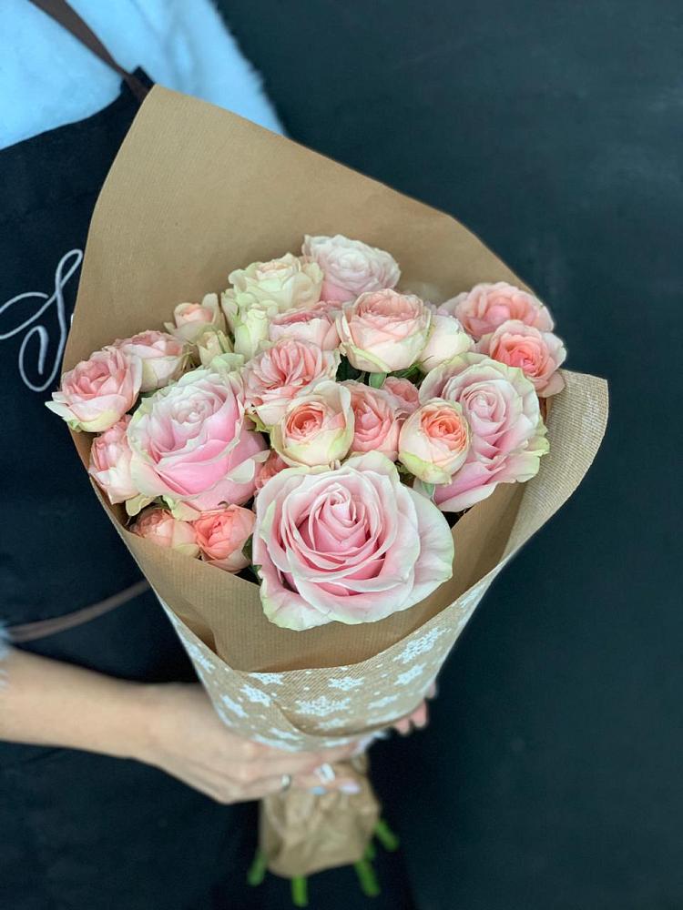 Букет цветов из: Хризантемы и Розы в Новолеушковской