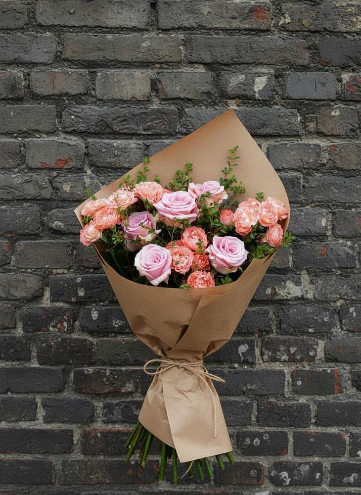 Букет цветов из: Розы в Новолеушковской