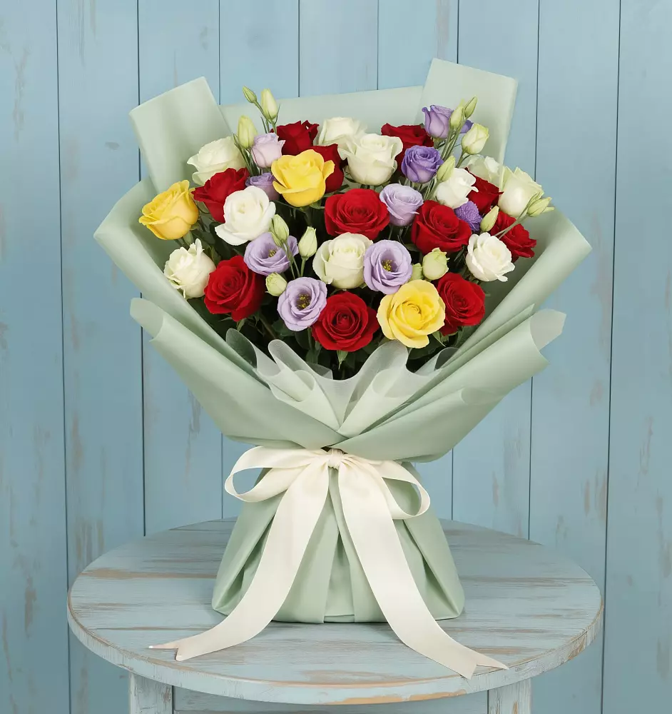 Букет цветов из: Розы в Новолеушковской