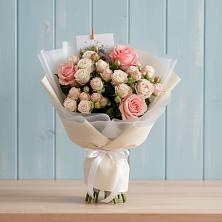 Букет цветов из:  Розы в Новолеушковской